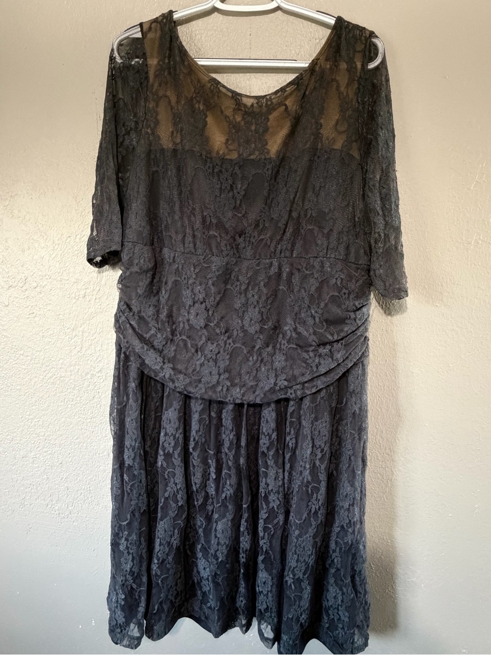 Kiyonna Twilight Gray Luna Lace Cocktail Dress Woman’s Plus Size 2X (18-20) - Picture 4 of 6
